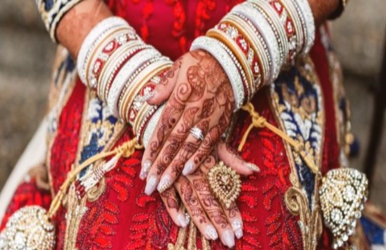 बंगाली महिलाएं अपने पति का नहीं करती सम्मान? सोशल मीडिया पर क्यों पूछे जा रहे ये सवाल, जानिए क्या मिला जवाब