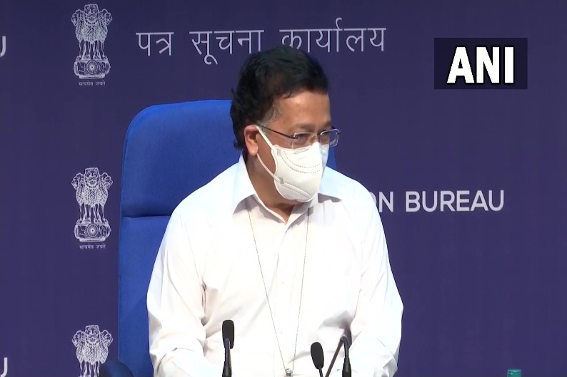 कोरोना से बचाव नहीं है टीका, टीकाकरण के बाद भी मास्क जरूरी, अगले दो महीने अहम: केंद्र सरकार