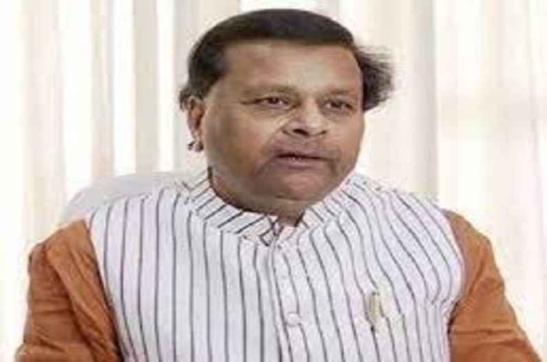 भारत माता की जय न बोलने वालों की खत्म हो नागरिकता : बीजेपी नेता जयभान सिंह पवैया