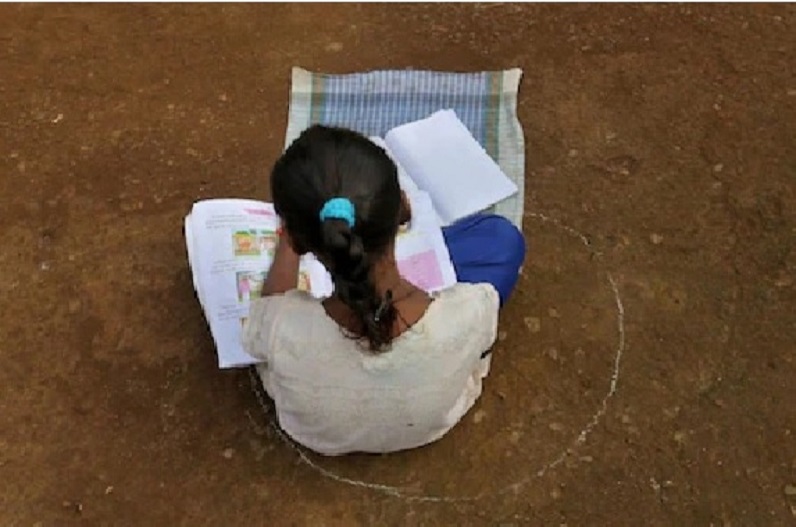 कोरोना काल में अनाथ हुए बच्चों को मिलेगा 5 लाख का बीमा, मोदी सरकार का बड़ा ऐलान