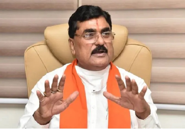 महंगाई अकेले भारत में नहीं बढ़ रही, कृषि मंत्री का बड़ा बयान