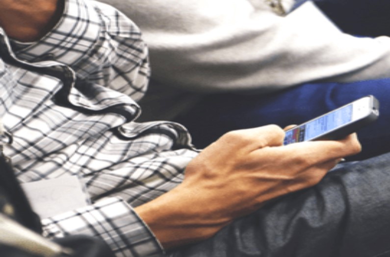 सिम ब्लॉक होने का झांसा देकर लगाया 6.25 लाख रुपए का चूना, कहा था- 11 रुपए को रिचार्ज करवा लो