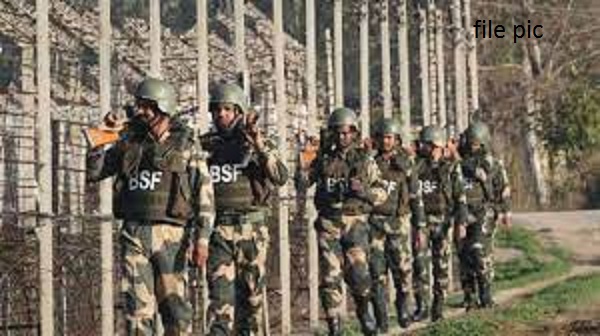 BSF GD Constable Recruitment 2021: सीमा सुरक्षा बल (BSF) में बंपर भर्ती, 69000 मिलेगी सैलरी, 10वीं पास भी कर सकते हैं आवेदन