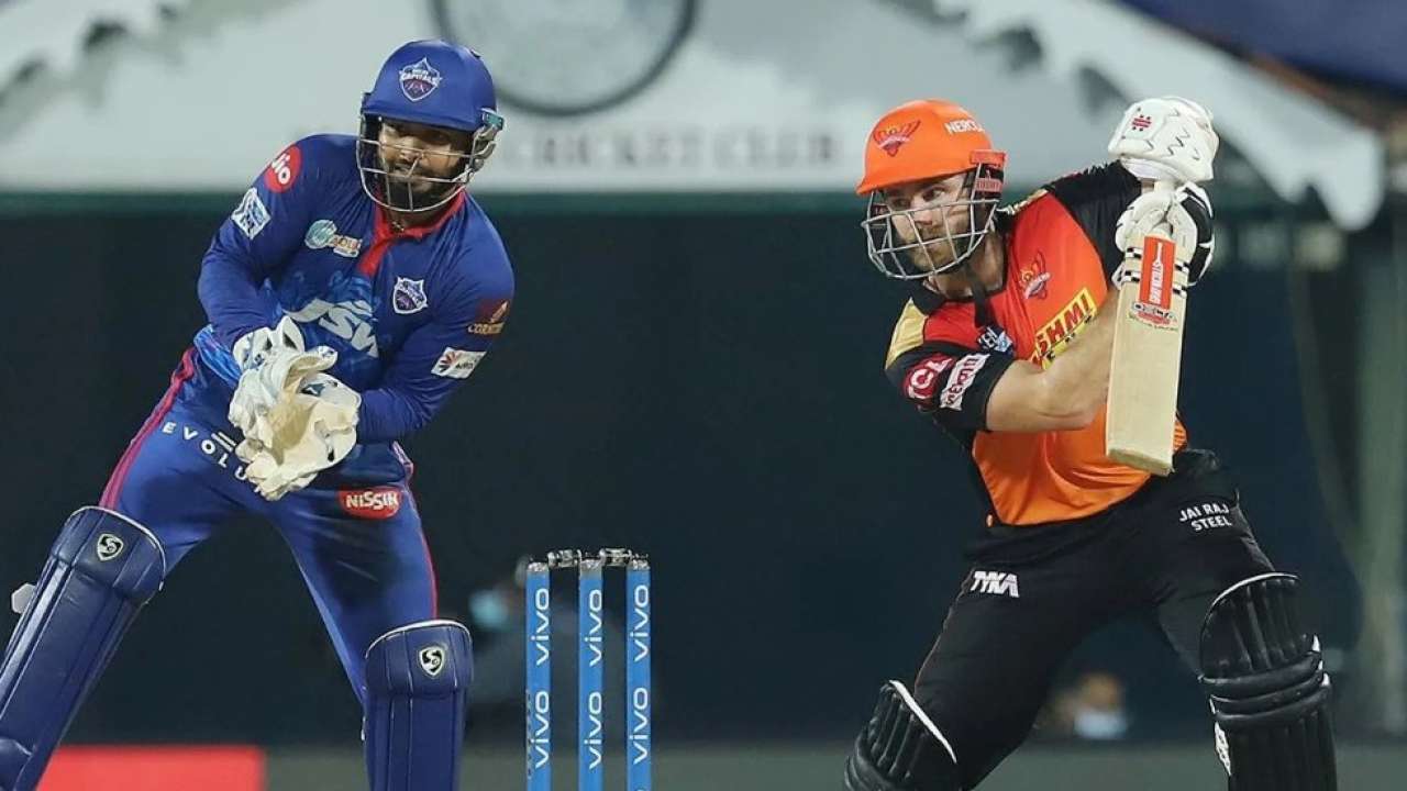 IPL 2021 DC vs SRH:: दिल्ली कैपिटल्स ने सनराइजर्स हैदराबाद को 8 विकेट से हराया, श्रेयस अय्यर ने नाबाद 47 रनों की पारी खेली