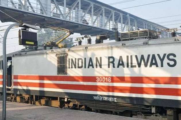 यात्रीगण कृपया ध्यान दें! इन 14 स्पेशल ट्रेनों को फिर से शुरू करने जा रहा है रेलवे, देखिए पूरी सूची