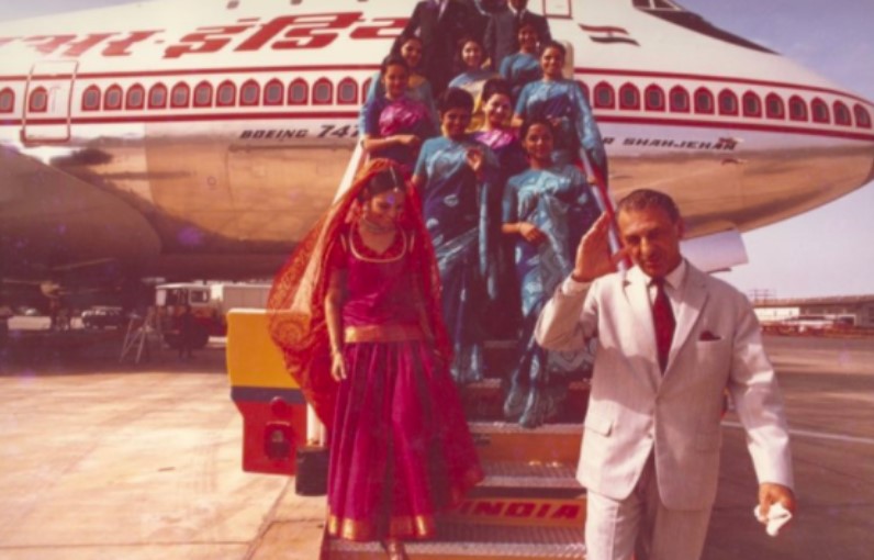 68 साल बाद Air India की घर वापसी, रतन टाटा ने Tweet कर कहा- ‘Welcome back, Air India’