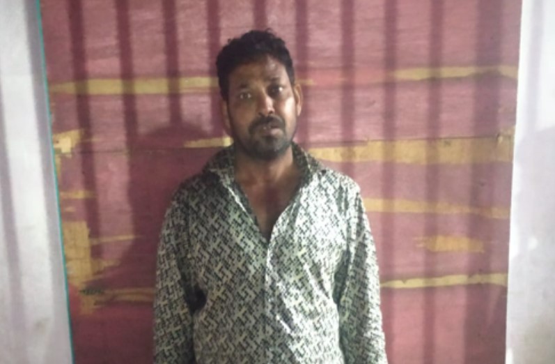 पत्नियों की डिमांड नहीं कर पाता था पूरी, इसलिए पति करने लगा ये काम, मामला जानकर पुलिस भी रह गई हैरान