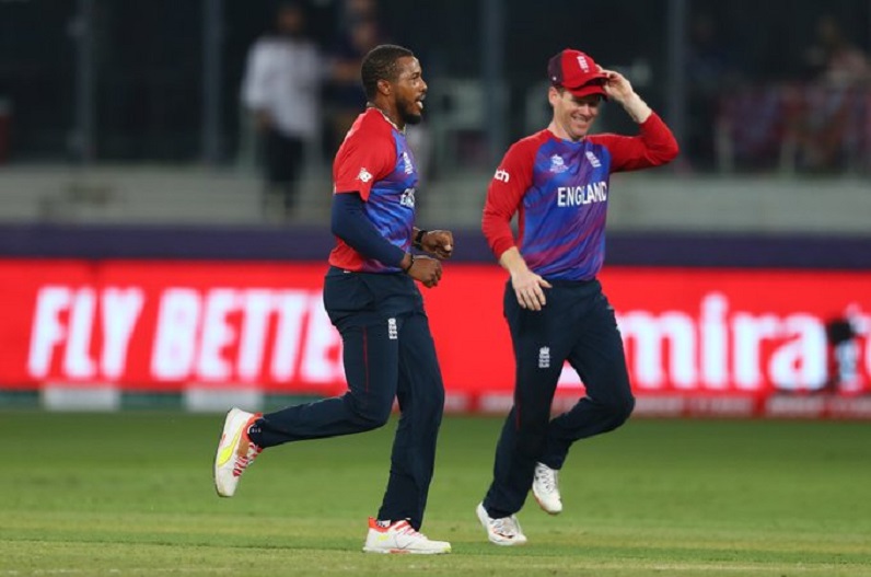 T20 World Cup 2021: इंग्लैंड ने लगाई जीत की हैट्रिक, आस्ट्रेलिया को आठ विकेट हराया