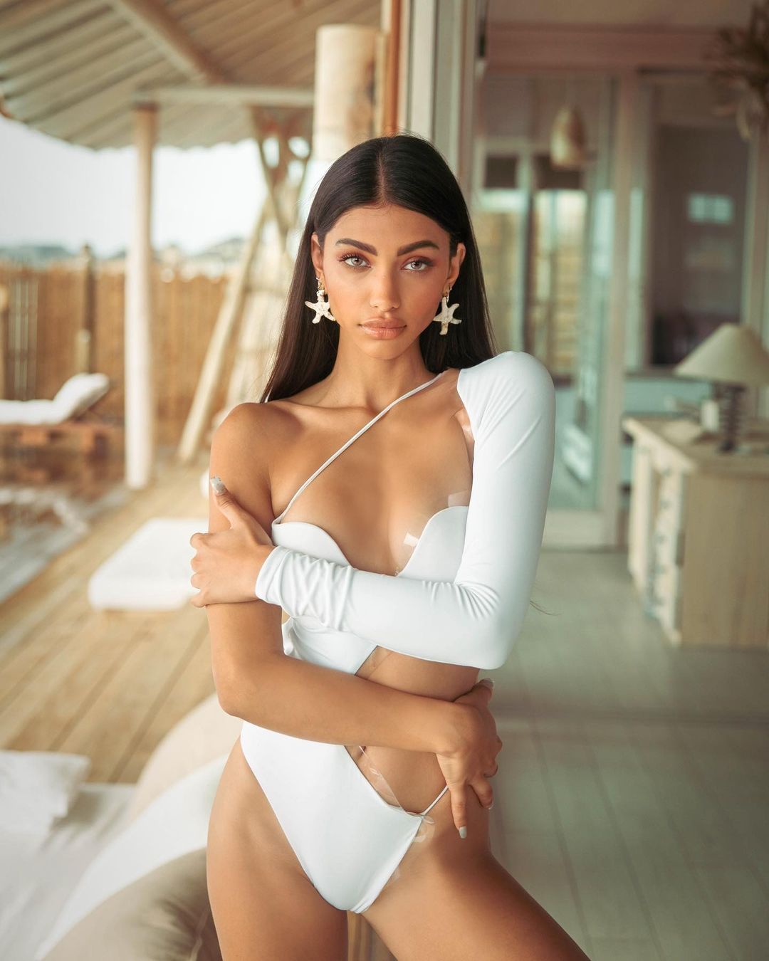 Alanna Panday Bikini photos 2