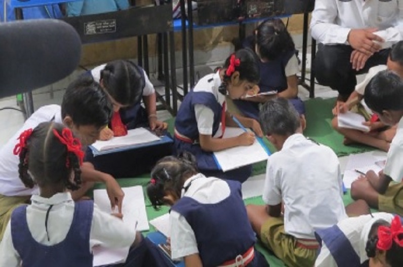 शिक्षा नीति 2030, 8वीं से 12वीं तक की शिक्षा होगी निशुल्क, 3 से 6 साल के बच्चों के लिए खुलेगी ‘बालबाड़ी’