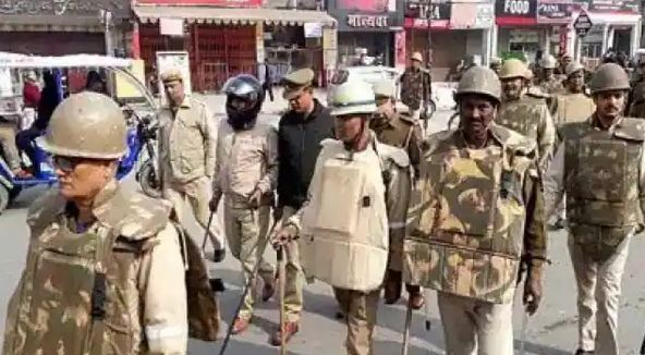 इस शहर में तीन दिन के लिए इंटरनेट बंद, हिंसक विरोध प्रदर्शन के बाद कर्फ्यू लागू