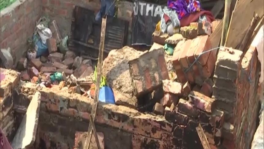 LPG सिलेंडर फटने से 17 लोग घायल, आस पास के 4 मकान छतिग्रस्त