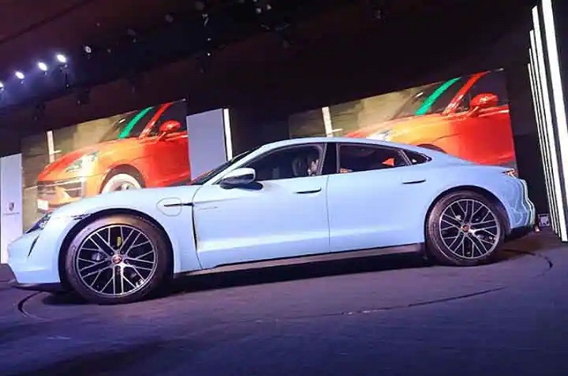 भारत में लॉन्च हुई पोर्श की इलेक्ट्रिक Taycan और Macan SUV कार, मिलेंगे ये खास फीचर्स