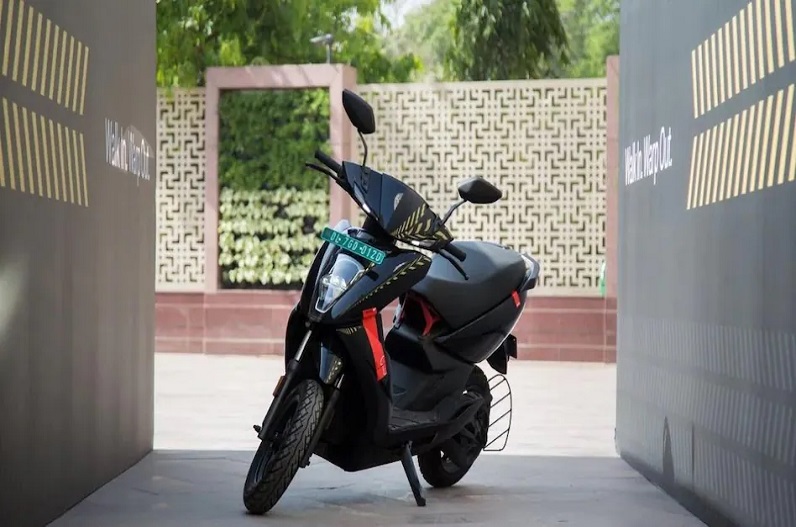 देश में इलेक्ट्रिक स्कूटर की बढ़ी डिमांड! Ather Energy साल के बनाएगी 4 लाख स्कूटर