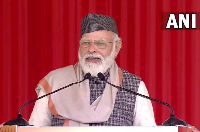 PM मोदी ने उत्तराखंड को दी 17,500 करोड़ रुपए की सौगात, 23 परियोजनाओं का किया उद्घाटन व शिलान्यास 