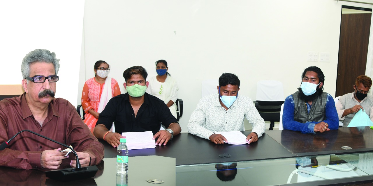 अब शहीद विनोद चौबे के नाम पर दी जाएगी पुलिसकर्मियों के बच्चों को DGP मेरिट स्कॉलरशिप