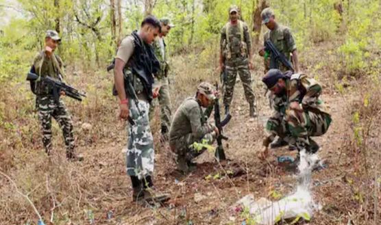 नक्सल प्रभावित क्षेत्र में पुलिस की नेक पहल, 300 आदिवासी युवकों को मिली नौकरी