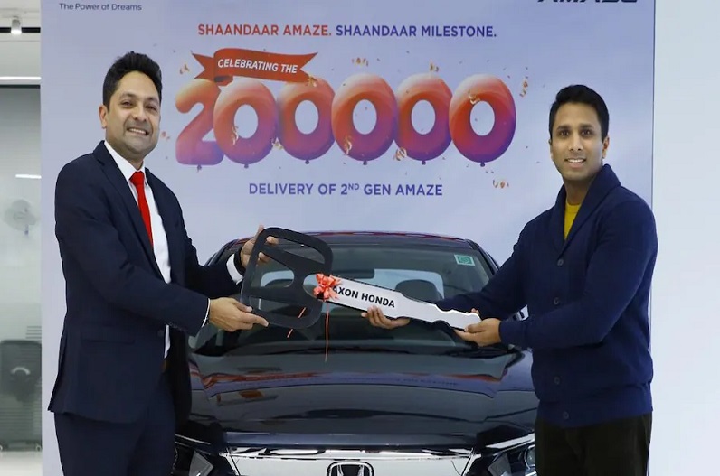 Honda के इस कार की छोटे शहरों में भारी डिमांड! खासियत जान रह जाएंगे हैरान