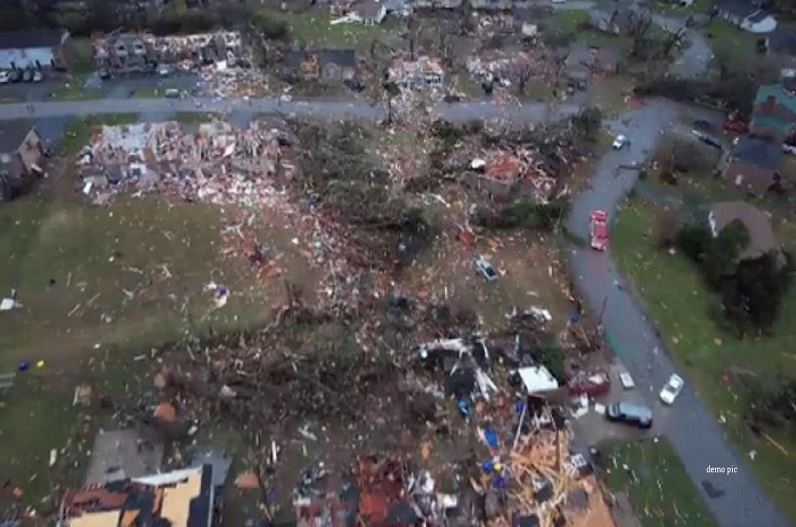 विनाशकारी तूफान के बाद अब बवंडर का खतरा, अब तक 90 लोगों की मौत, इस देश में आपातकालीन की घोषणा