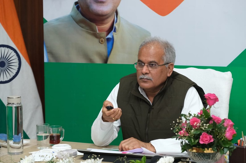 घर बैठे 1 सेकंड में मिलेगी 5,000 वर्गफीट तक के मकानों का परमिशन, CM बघेल ने नए भवन अनुज्ञा पोर्टल का किया शुभारंभ