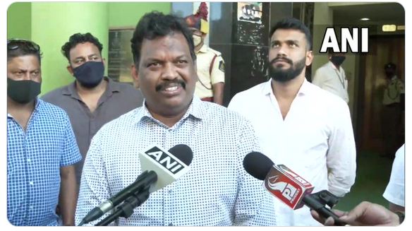 Goa Election: बीजेपी के कैबिनेट मंत्री ने दिया इस्तीफा, चुनावों से पहले भाजपा को फिर मिला झटका