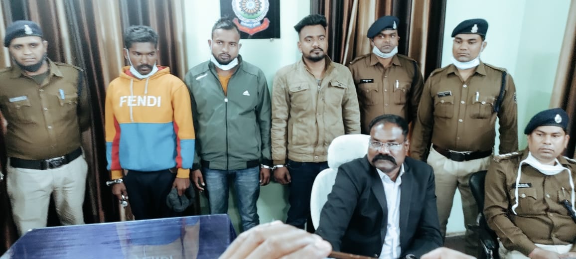 सुपारी किलर दो साथियों सहित गिरफ्तार, हत्या की नियत से MP से आए थे आरोपी..जानें