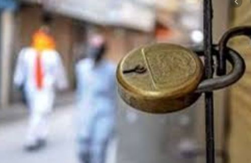 दिल्ली के बाद अब यूपी में लगेगा वीकेंड कर्फ्यू! किन-किन पर बढ़ेगी पाबंदी..यहां देखिए