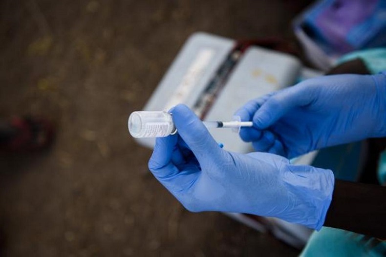 ‘बेहतर महसूस’ होने पर ग्रामीण ने 12 बार लगवाया कोरोना का टीका.. अब दिए गए जांच के आदेश