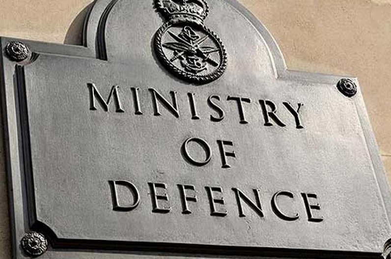 Ministry of Defence : रक्षा के क्षेत्र में भारत के बढ़ते कदम, इन देशों को बेचे जाएंगे 35 हजार करोड़ के हथियार