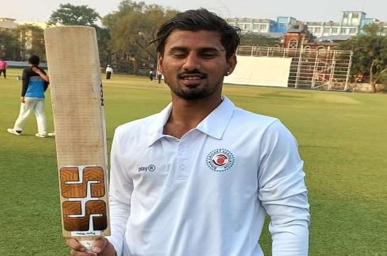 बिहार के इस युवा बल्लेबाज ने रचा इतिहास, डेब्यू मैच में ही ठोकी ट्रिपल सेंचुरी, ऐसा करने वाले दुनिया के पहले बल्लेबाज बने