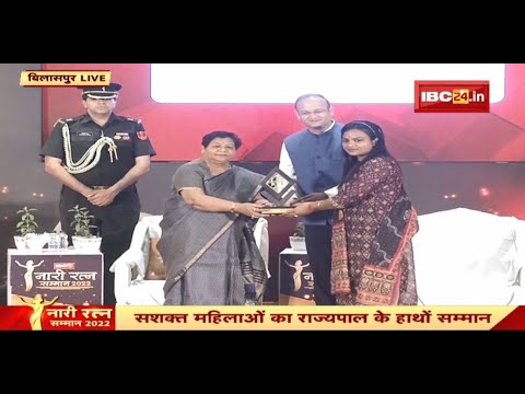 Nari Ratan Samman : मोनिका इजारदार महिलाओं को सेनेटरी पैड बनाने और उपयोग करने के लिए कर रही जागरूक