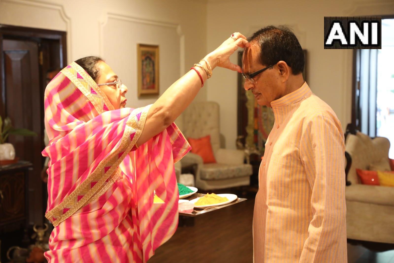 सबसे लंबे समय तक भाजपा के मुख्यमंत्री रहने का रिकॉर्ड अब सीएम शिवराज के नाम, रमन सिंह का रिकॉर्ड तोड़ा