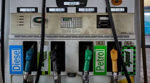 पेट्रोल में 77 रुपए और डीजल में 55 रुपए की बढ़ोत्तरी, IOC के बाद यहां CPC ने भी बढ़ाई कीमतें