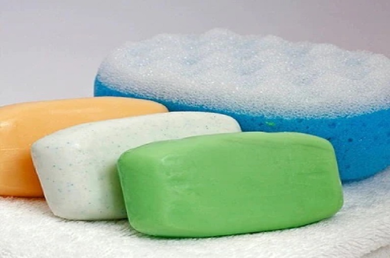 होली में आम आदमी को लगा बड़ा झटका, डिटर्जेंट और साबुन की कीमतों में हुआ इजाफा, अब देने पड़ेंगे इतने पैसे