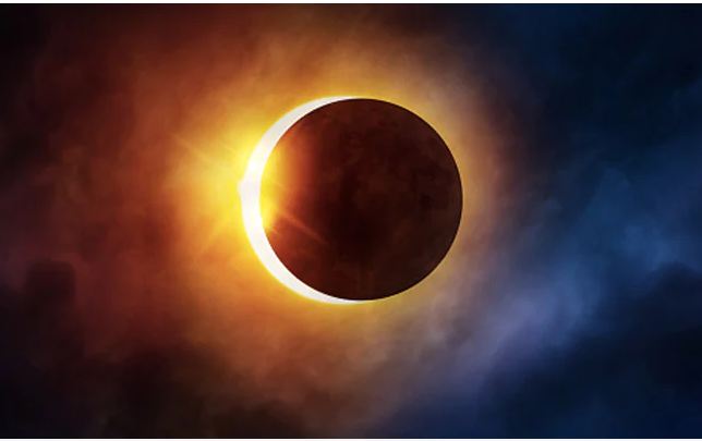 ये सूर्य ग्रहण है खास, 100 साल में पहली बार लगने जा रहा हाइब्रिड सूर्य ग्रहण, जानें क्या है ‘Ring of Fire’