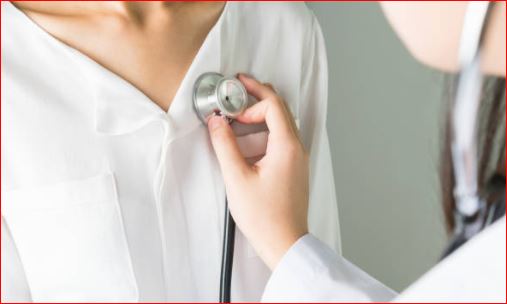 पढ़ाते समय गंदी बातें.. स्टेथोस्कोप से ब्रेस्ट छूता साइंस का टीचर, 40 छात्राओं का यौन शोषण के बाद खुली पोल