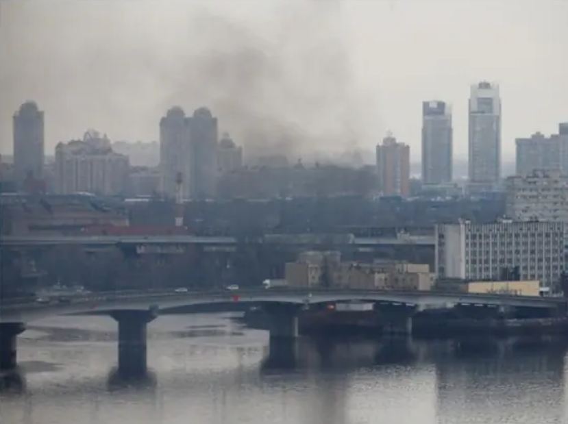 russia ukraine war: यूक्रेन पर हमले के लिए चीन से सैन्य मदद मांग रहा रूस! अमेरिकी अधिकारी का बड़ा दावा