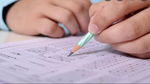 UPPSC Exam 2022: पीसीएस-2021 मुख्य परीक्षा का शेड्यूल जारी, समय और तारीख यहां देखें