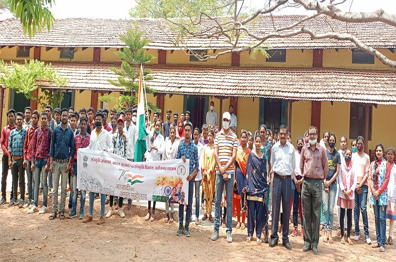 छत्तीसगढ़: संस्कृति विभाग ने मनाया आजादी का 75वां अमृत महोत्सव, जवानों की शहादत को किया याद