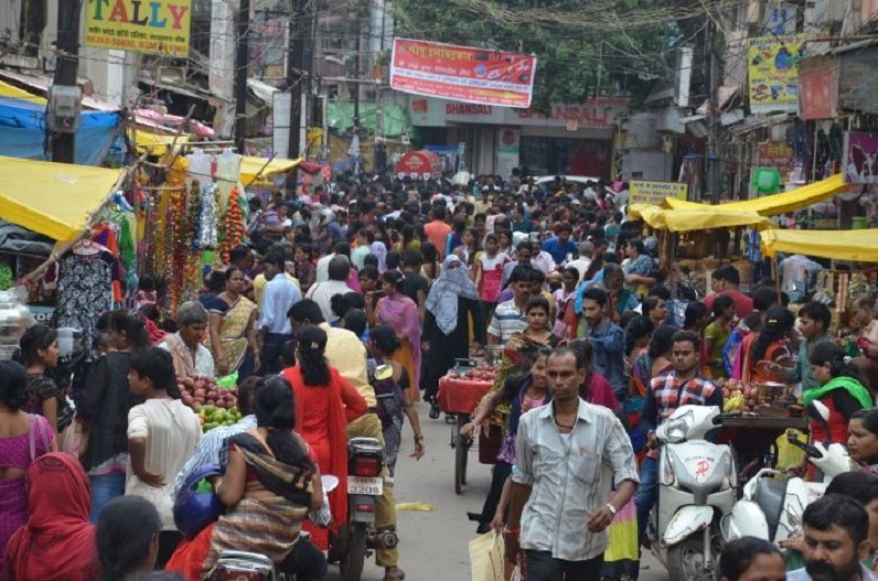 सुबह 8 से दोपहर 12 बजे तक खुलेंगी दुकानें, नहीं चला सकते कार-बाइक, यहां के जिला प्रशासन ने जारी किया आदेश