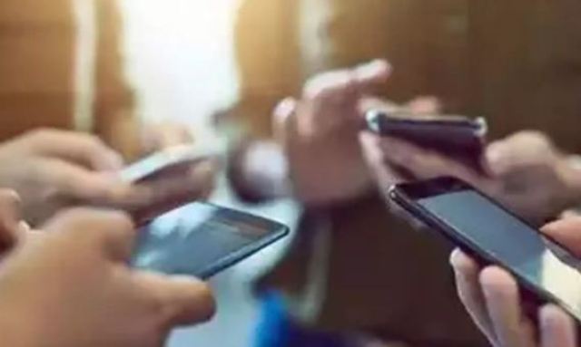 इतना सस्ता Recharge! 141 रुपये में 365 दिन वैलिडिटी, 90 दिनों के लिए रोज 1 जीबी डेटा और फ्री कॉलिंग भी