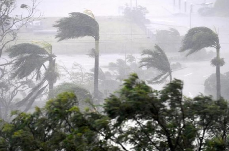 आंधी-तूफान और आकाशीय बिजली ने मचाई तबाही, 39 लोगों की गई जान, सरकार ने मुआवजे का किया ऐलान