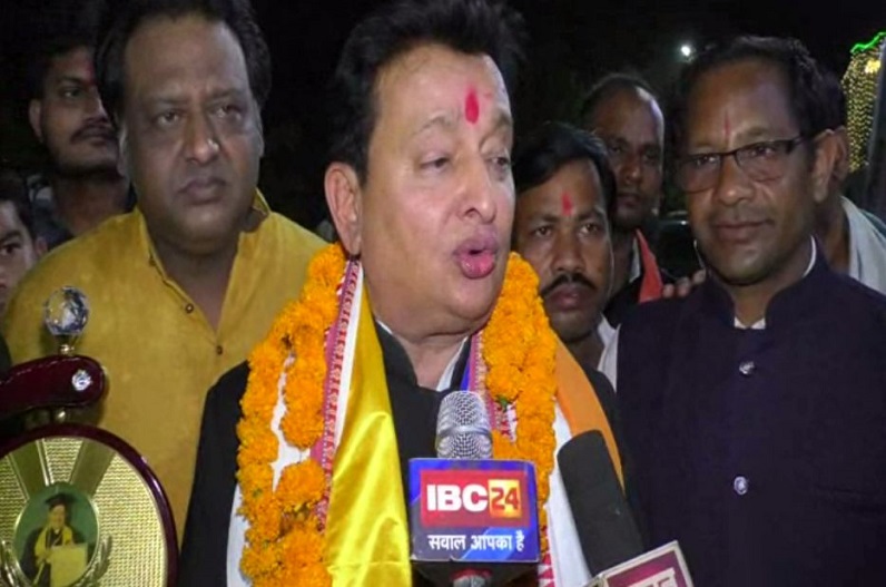 नीलांचल सेवा समिति के संस्थापक संपत अग्रवाल को पीएच.डी अवार्ड से किया गया सम्मानित