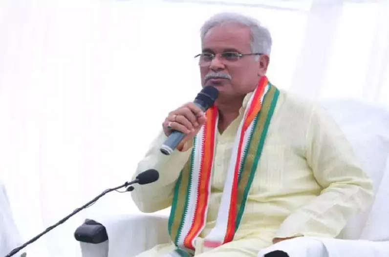 सीएम भूपेश ने सभी कलेक्टरों को दिए नगरीय निकायों में कृष्ण कुंज बनाने के निर्देश, कहा – नगरीय क्षेत्रों में सांस्कृतिक महत्व वाले वृक्ष लगाए