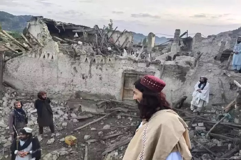 भारत ने बढ़ाया मदद का हाथ.. भूकंप प्रभावित अफगानिस्तान को भेजी 27 टन आपात राहत सामग्री