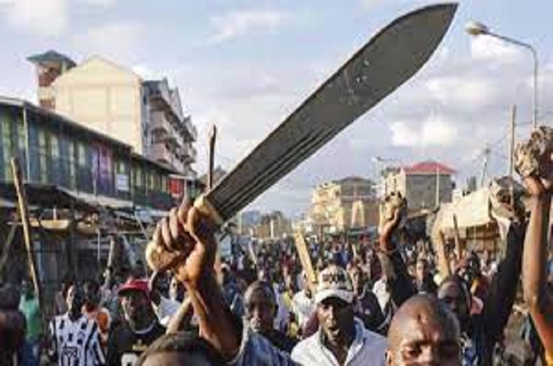 यहां पर फिर जमकर हुई हिंसा, प्रत्यक्षदर्शियों का दावा- 200 से अधिक लोगों को उतारा मौत के घाट