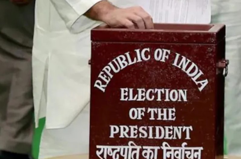 Lalu Prasad Yadav filed nomination for President Election