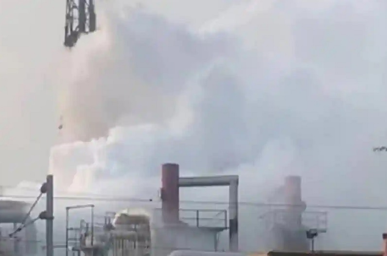 गैस रिसाव से पांच लोगों की मौत, 200 से ज्यादा बीमार, पूरे इलाके को किया गया सील