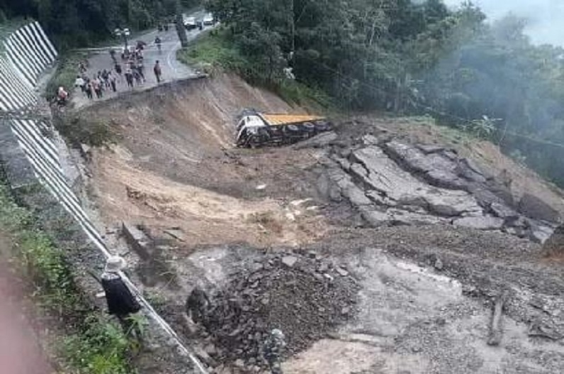 Landslide death toll in Malaysia rises to 23, 10 more missing