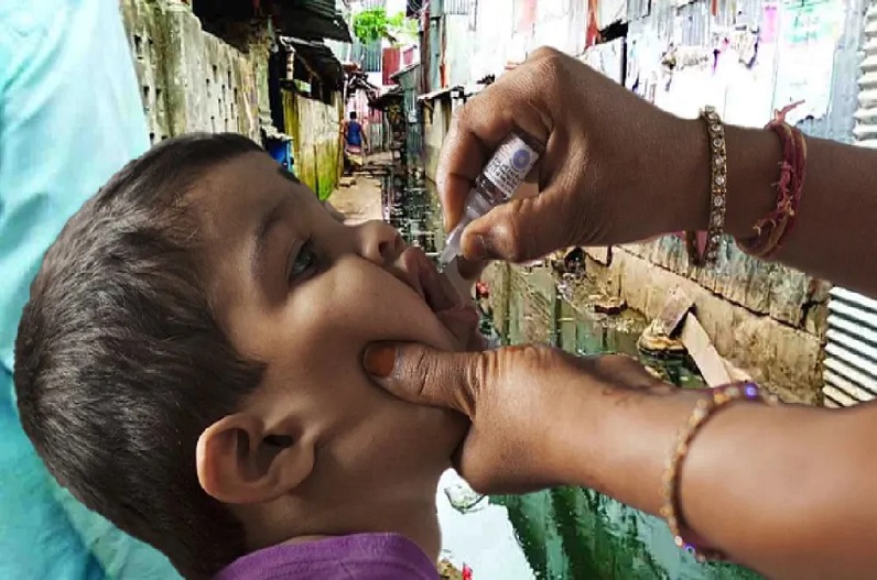 Polio virus found again in India